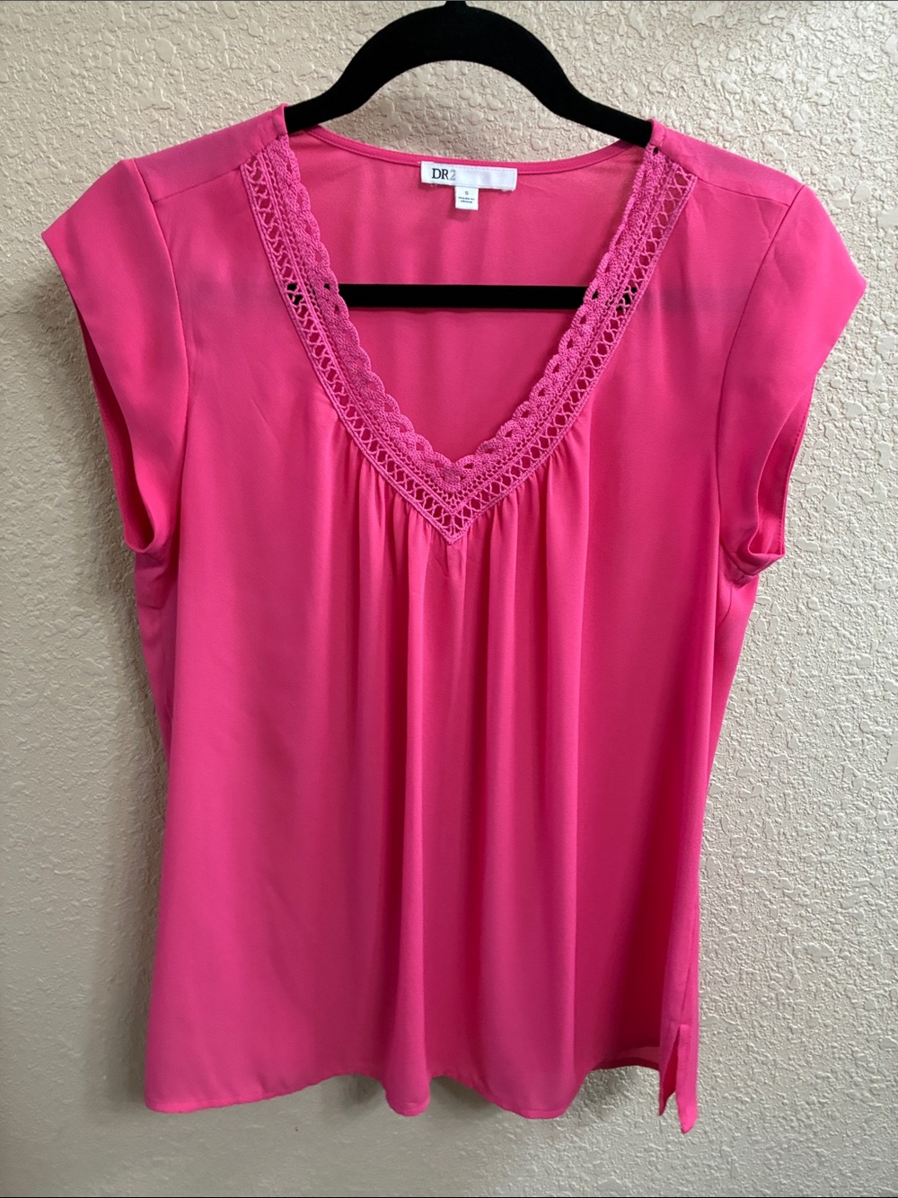 DR2 Hot Pink Lace-Trim V-Neck Cap Sleeve Top